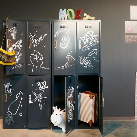 Hotel Moxy Amsterdam Schiphol Airport Hoofddorp Exterior foto