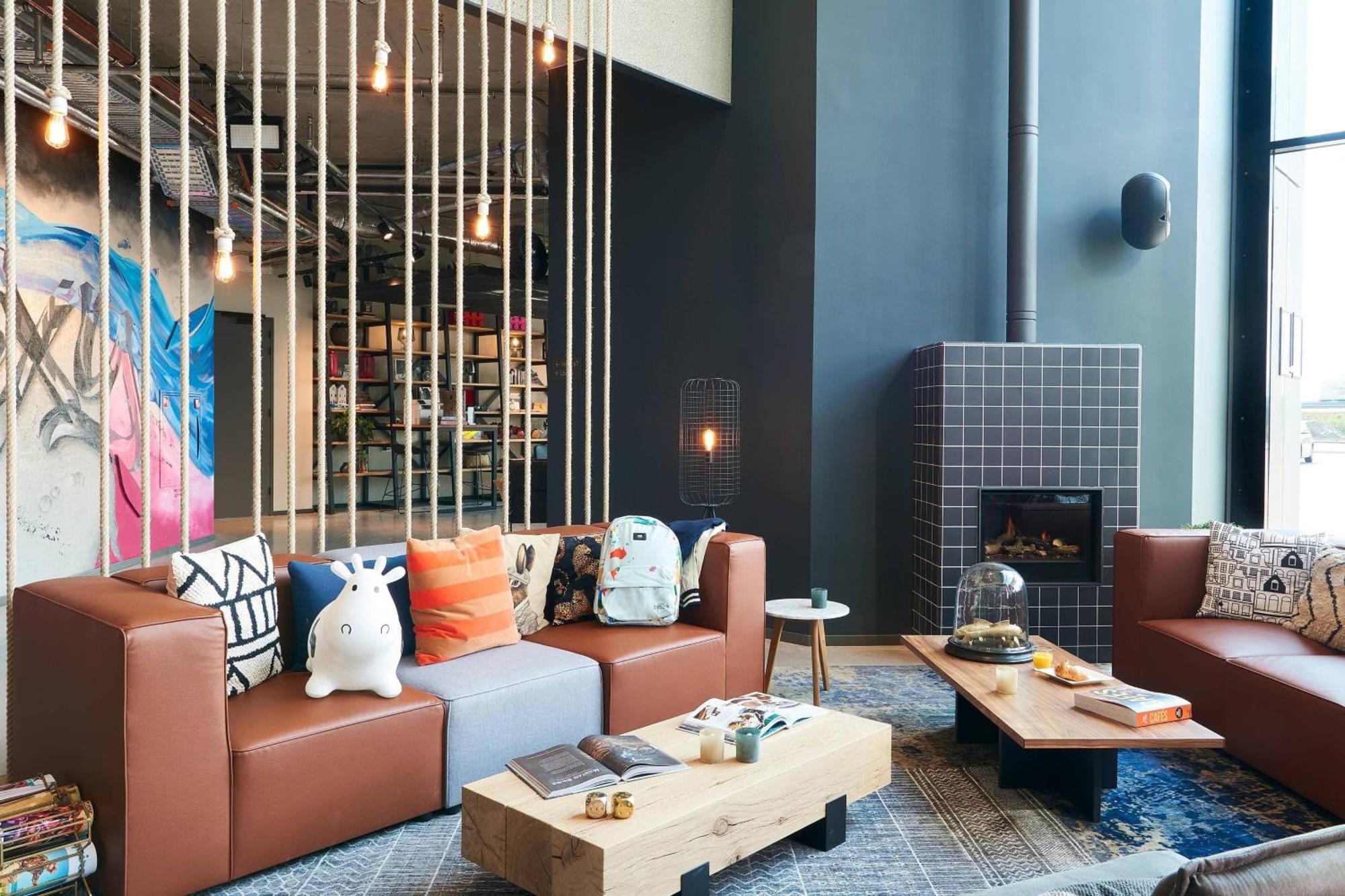 Hotel Moxy Amsterdam Schiphol Airport Hoofddorp Exterior foto